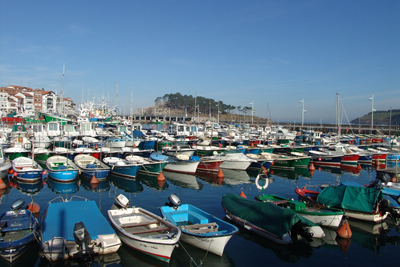 Harbour of Lekeitio with ships